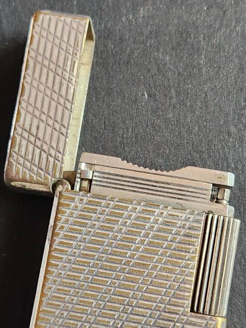 Silver Plated Saint Dupont Lighter made in France (needs gas/flint) 45mmx 35mm - as per photograph