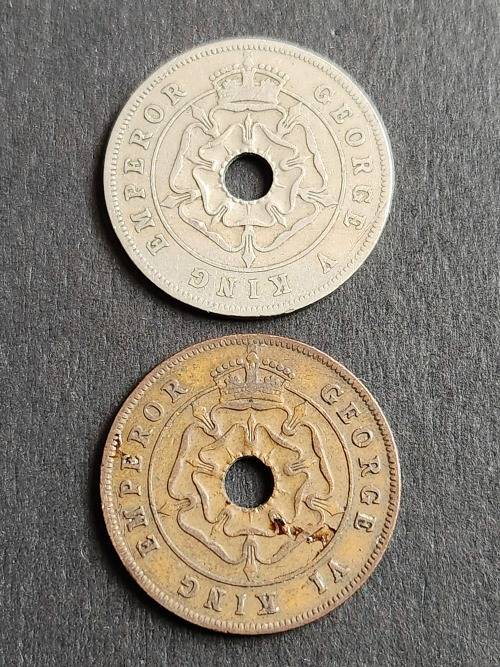 2 x Southern Rhodesia One Pennies 1934/1943 - as per photograph