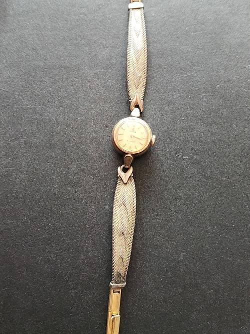 Vintage Ladies Cyma Watch (working needs to be serviced) - as per photograph