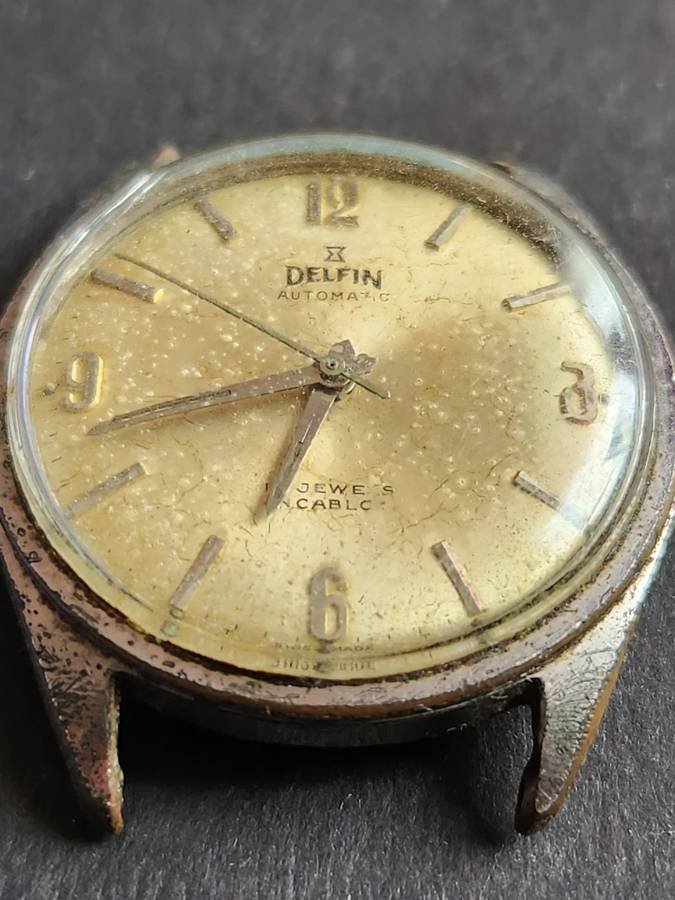 Vintage Men`s Delfin Automatic 17 Jewels Incablock Mechanical Watch (not working) - as per photogra