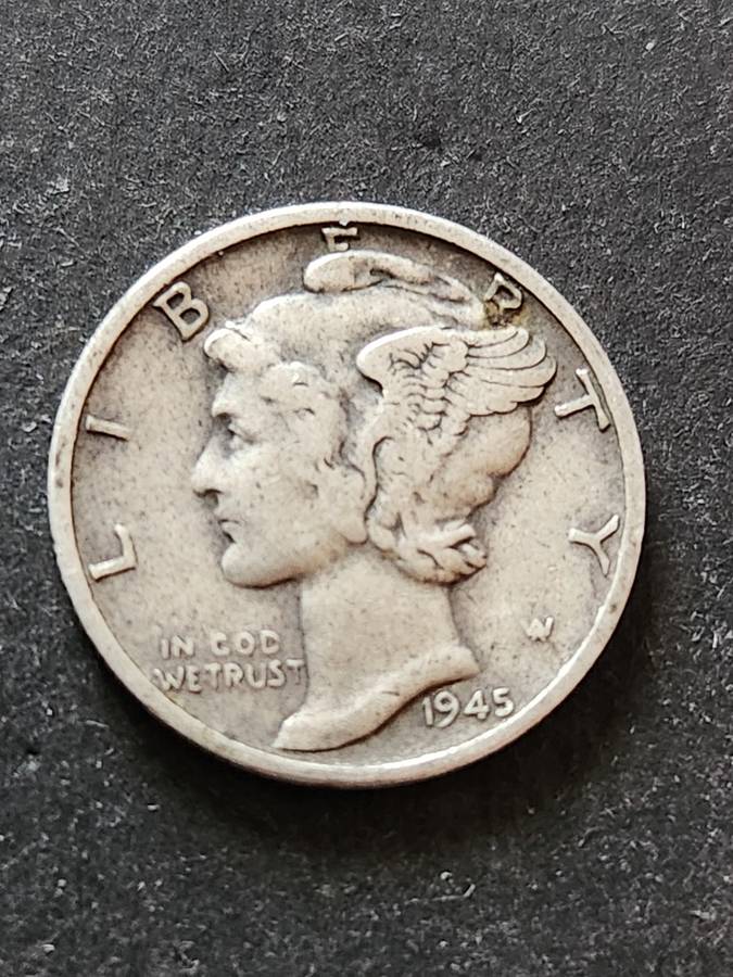 USA Mercury Dime 1945 Silver - as per photograph