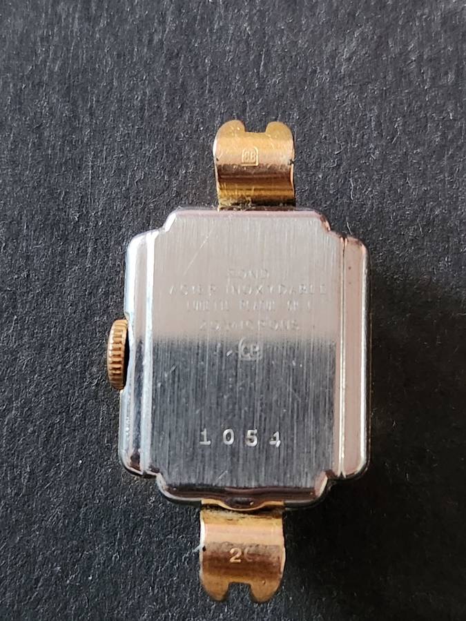 Vintage Ladies Olma 15 Jewels Mechanical Wrist Watch 20 Microns - working (needs to be serviced)