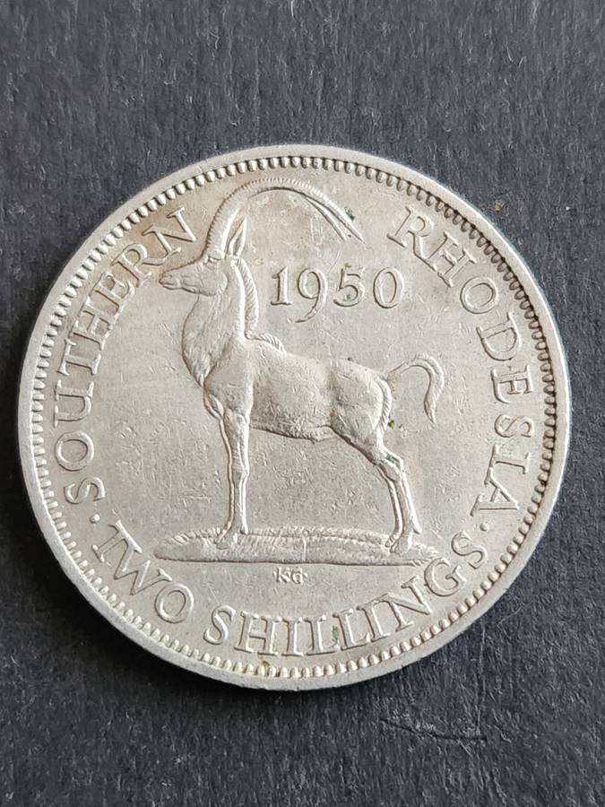 Southern Rhodesia 2 Shillings 1950 - as per photograph