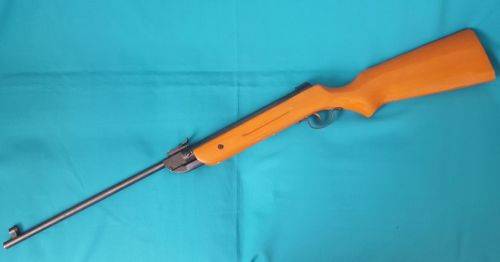 VINTAGE AIR RIFLE/ PELLET GUN (D'MARCO)
