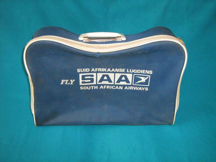 OLD SAA/ SAL FLYING SPRINGBOK SUITCASE/ CABIN BAG