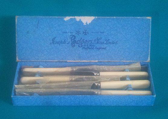 JOSEPH RODGERS BONE HANDLE DINNER KNIVES IN BOX