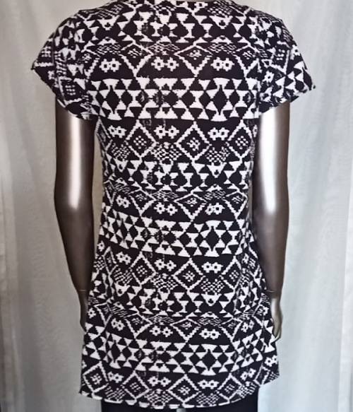 Brown and White Top size Large