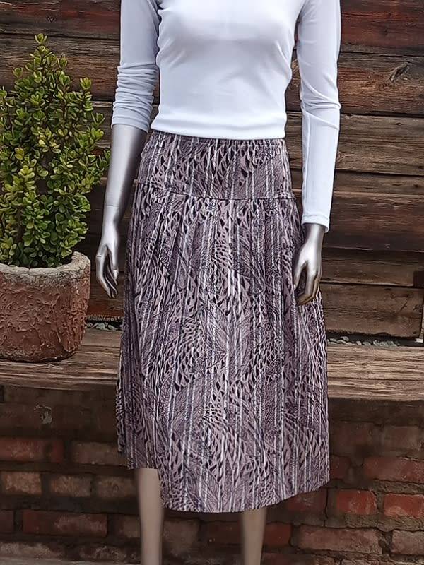 Pleated Skirt size XL