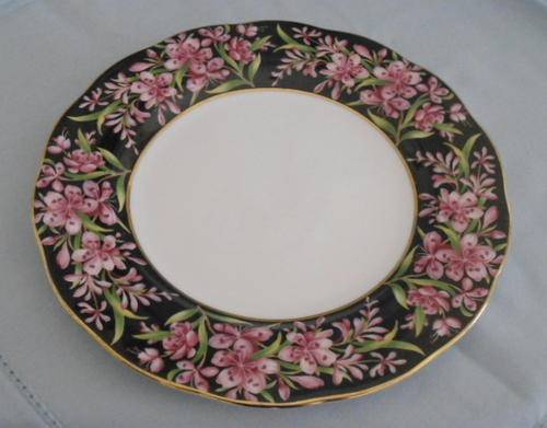 ROYAL ALBERT PROVINCIAL FLOWERS " FIREWOOD" PLATE
