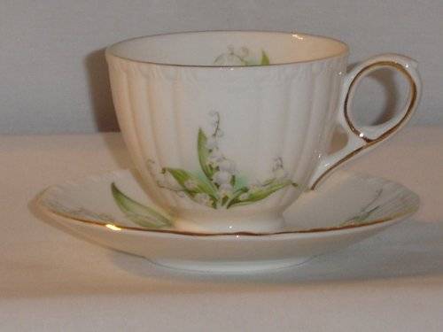 ROYAL GRAFTON FINE BONE CHINA COFFEE CUP & SAUCER "LILY OF THE VALLEY"