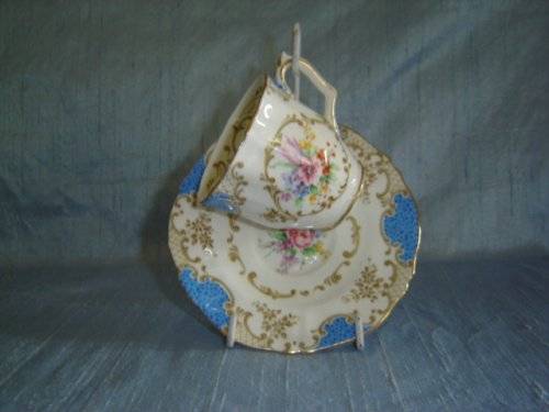 CROWN STAFFORDSHIRE COFFEE CUP & SAUCER very pretty