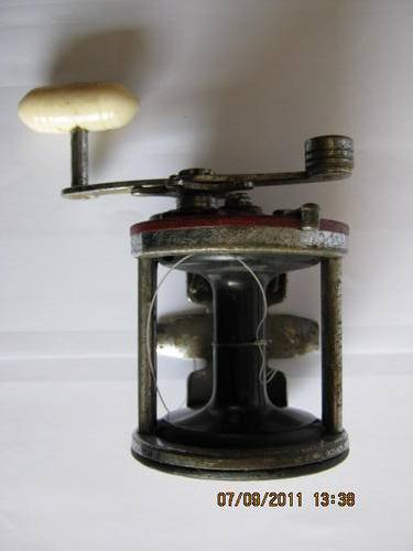 PENN JIG MASTER WIDE SPOOL REEL