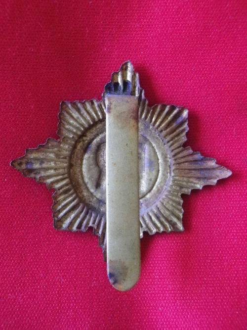 SOUTH AFRICAN POLICE RESERVE ? EARLY BRASS CAP BADGE     (4467)