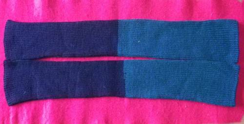 RHODESIAN AFRICAN RIFLES - PAIR HOSE TOPS - UNCOMMON     (3245)