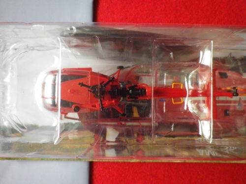 AMER COM COLL. - HELICOPTER MAG.ISSUE  #20 + ALOUETTE III   DIE CAST MODEL 1:72  - AS NEW / UNOPENED