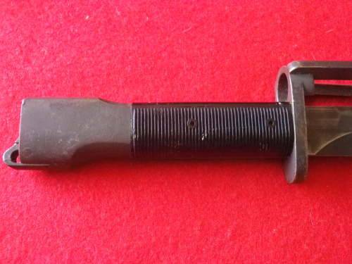 SA / RHODESIA M1 FAL TYPE A BAYONET + METAL SCABBARD - MADE BY FN - SA "UM" STAMP + No. - RARE(6075)