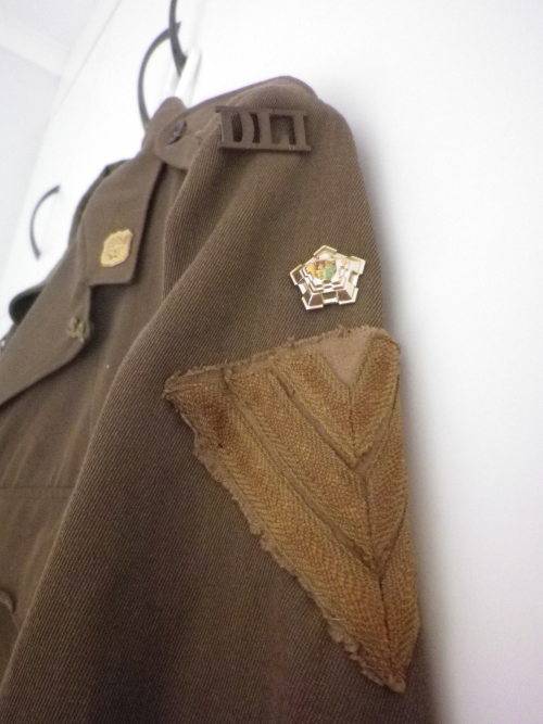 SADF - DLI BUNNY JACKET FOR S/SERGEANT - ALL INSIGNIA INC. LANYARD + WHISTLE  (4226)
