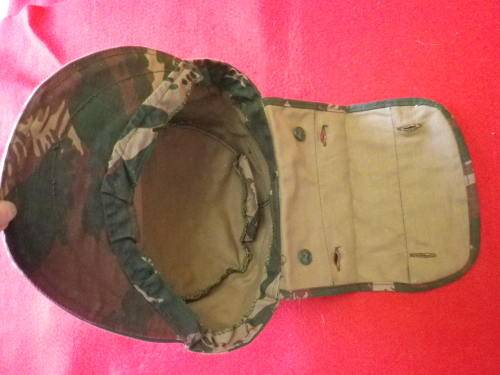 ZIMBABWE - EARLY 1980'S PATT CAMO CAP - SCARCE AS QUICKLY DISCONTINUED - LARGE  RIM 64.5CM / 25.25"