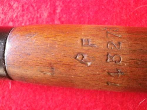 GB - LEE ENFIELD .303 NO 4 RIFLE - FULL SET WOODWORK - INCLUDING BRASS BUTT PLATE - GOOD CONDITION