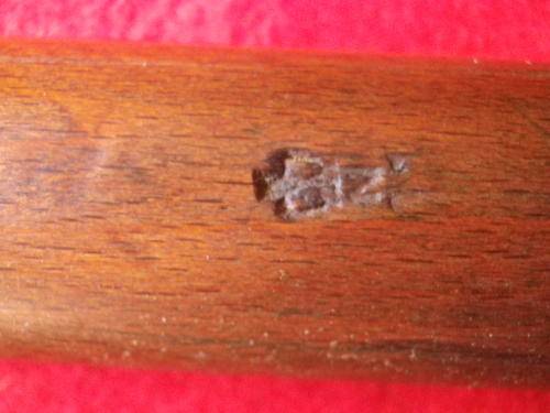 GB - LEE ENFIELD .303 NO 4 RIFLE - FULL SET WOODWORK - INCLUDING BRASS BUTT PLATE - GOOD CONDITION
