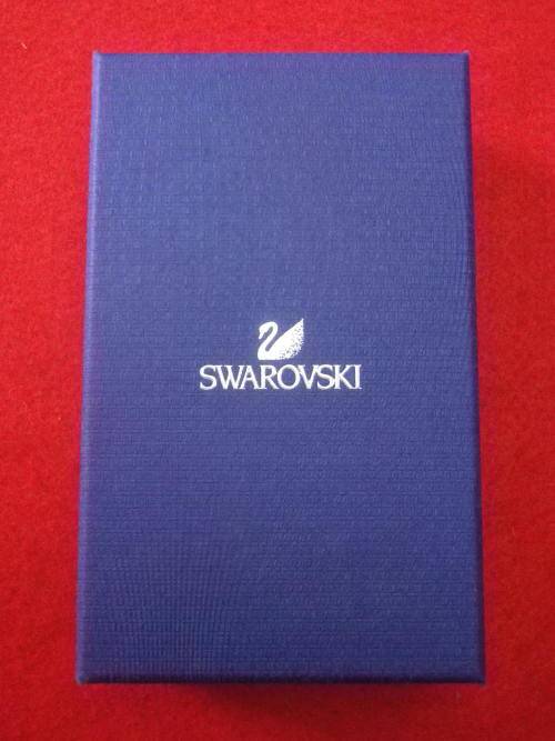 SWAROVSKI NEKLACE WITH STUNNING PENDANT. AS NEW, NEVER BEEN OUT OF ORIGINAL BOX.