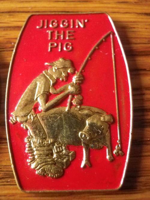 RHODESIA - 2 X FISHING LAPEL BADGES - PINS  MISSING - "JIGGIN THE PIG" + "WHADDA BITE"   (7269)