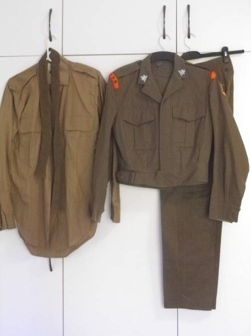 SADF- 1960'S KHAKI BUNNY JACKET + TROUSERS+ LS SHIRT + TIE - BADGED TO 1SSB + 2 SAI           (4589)