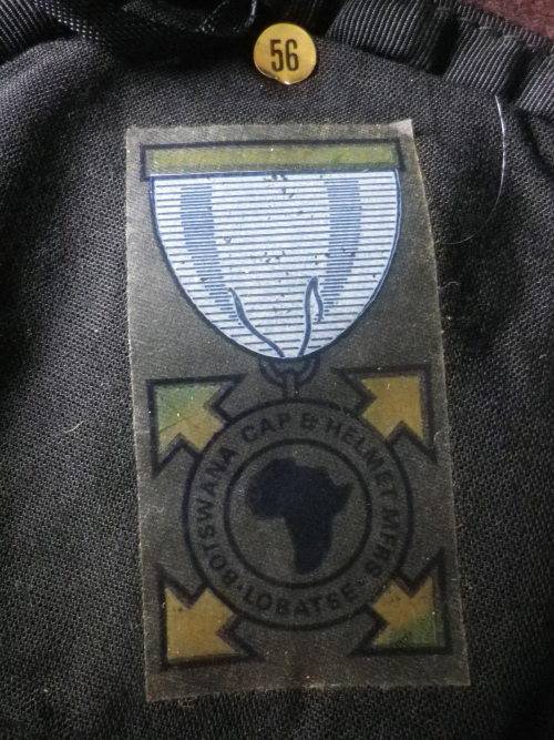 RHODESIA - SELOUS SCOUTS OFFICERS BERET - AS NEW - SIZE 56 - RARE  (3059)