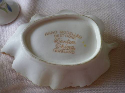 4 SMALLPRETTY  PORCELAIN ITEMS - NOTE 1 CHIP ON FLOWER OF LID OF THE BOX...OTHERS IN GOOD CONDITION