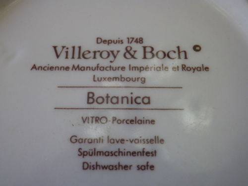 VILLEROY & BOCH `BOTANICA` BOWL + LID -  DIAMETER 9.5cm - NO CHIPS OR CRACKS, GOOD CONDITION
