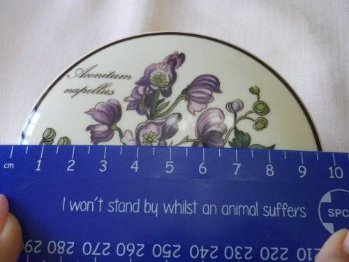 VILLEROY & BOCH `BOTANICA` BOWL + LID -  DIAMETER 9.5cm - NO CHIPS OR CRACKS, GOOD CONDITION