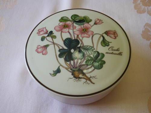 VILLEROY & BOCH `BOTANICA`  BOWL + LID -  DIAMETER 12.5cm - NO CHIPS OR CRACKS, GOOD CONDITION