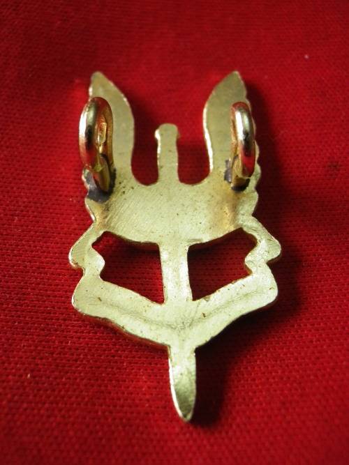 RHODESIA - SAS   OR`S BI COLOURED  ANODISED BERET BADGE      (8176)