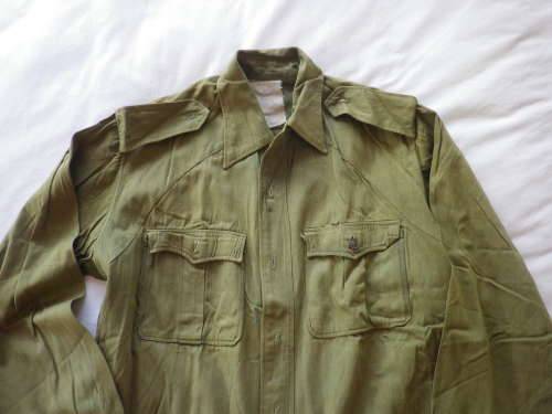 RHODESIAN WAR PICK UP -EX ZIPRA KHAKI SHIRT + TROUSERS - POOR CONDITION, MOST BUTTONS MISSING (4084)