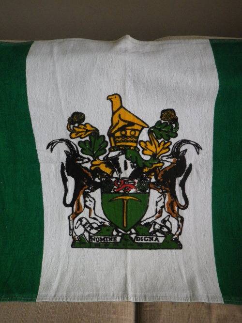 RHODESIAN PERIOD TOWEL - FLAG - 1 SIDED  - GOOD CONDITION & SIZE  - 147 X 76cm (8232)