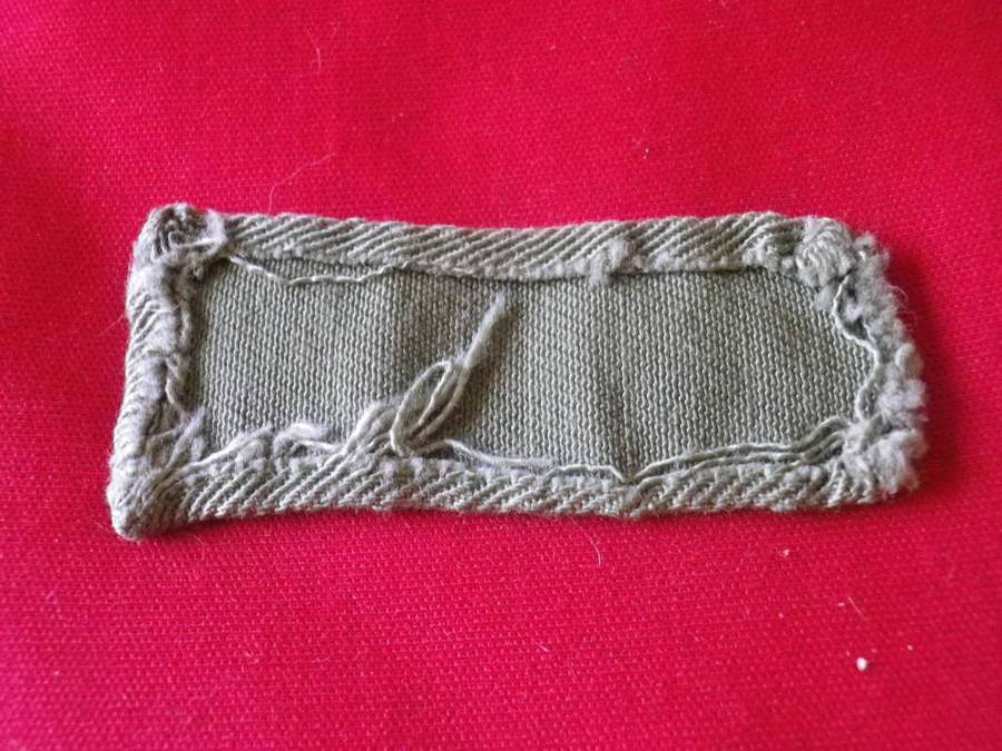 RHODESIAN ARMY - 1ST ISSUE SHOULDER TITLE FOR COMBAT DRESS          (8384)