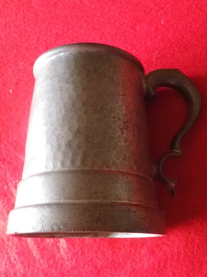 RHODESIA REGIMENT PEWTER MUG - CIRCA WW2 - WITH GLASS BOTTOM                    (8593)