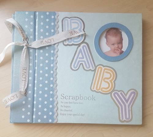 Gorgeous Baby Scrapbook / Bargain Bid!