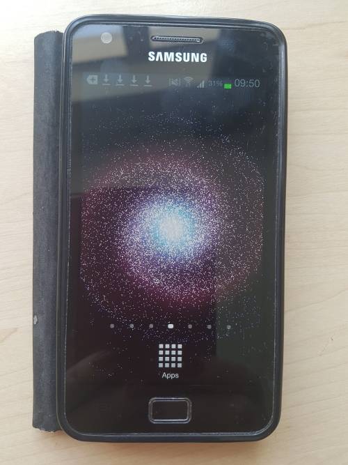 Samsung S2 comes with cover