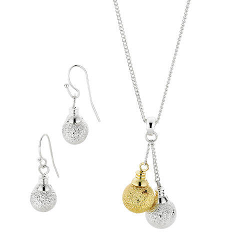 Stunning Two Tone Necklace & Earring Set - Normal Retail Price R169!