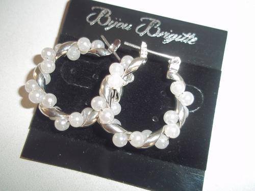 White & silver hoop earrings