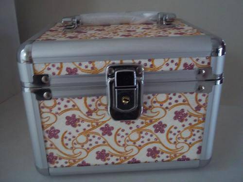 Jewellery Box with Pink Glitter Flower Design