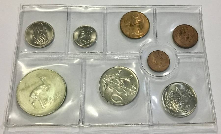With a Silver One Rand!! || 1971 Uncirculated Pack ||