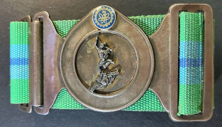 SADF - Army Signals with 3 Electronic Workshop Button Badge Stable Belt