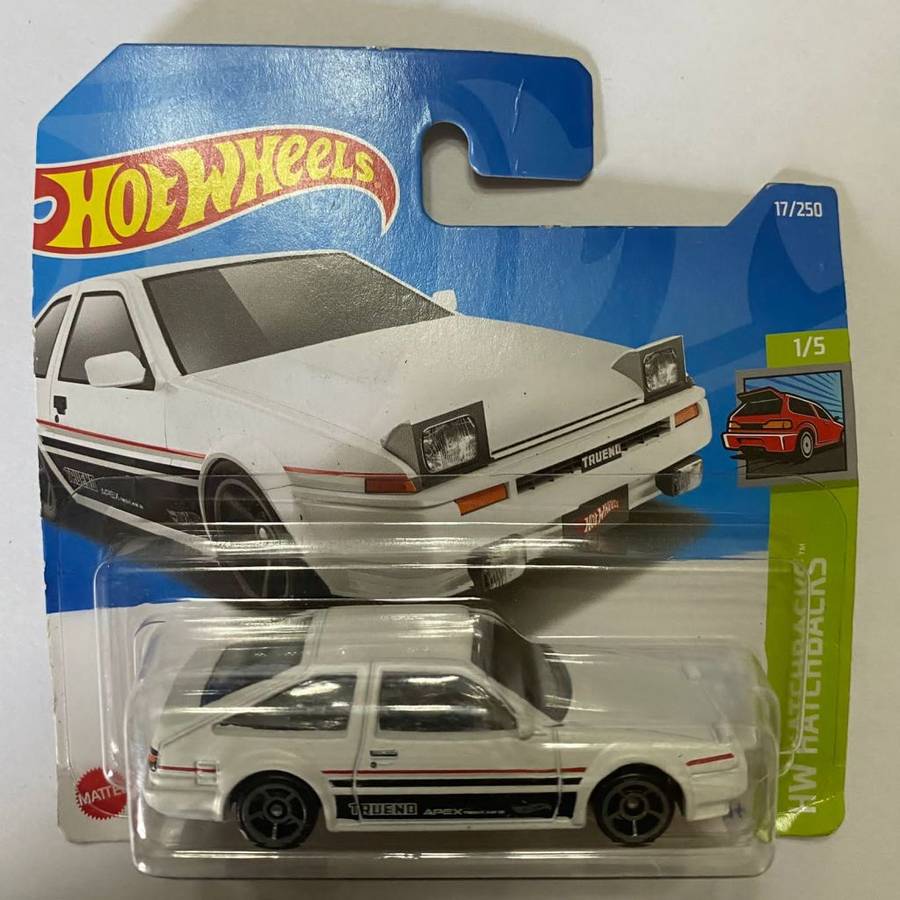 Hotwheels Diecast on Card:2022 HW Hatchbacks