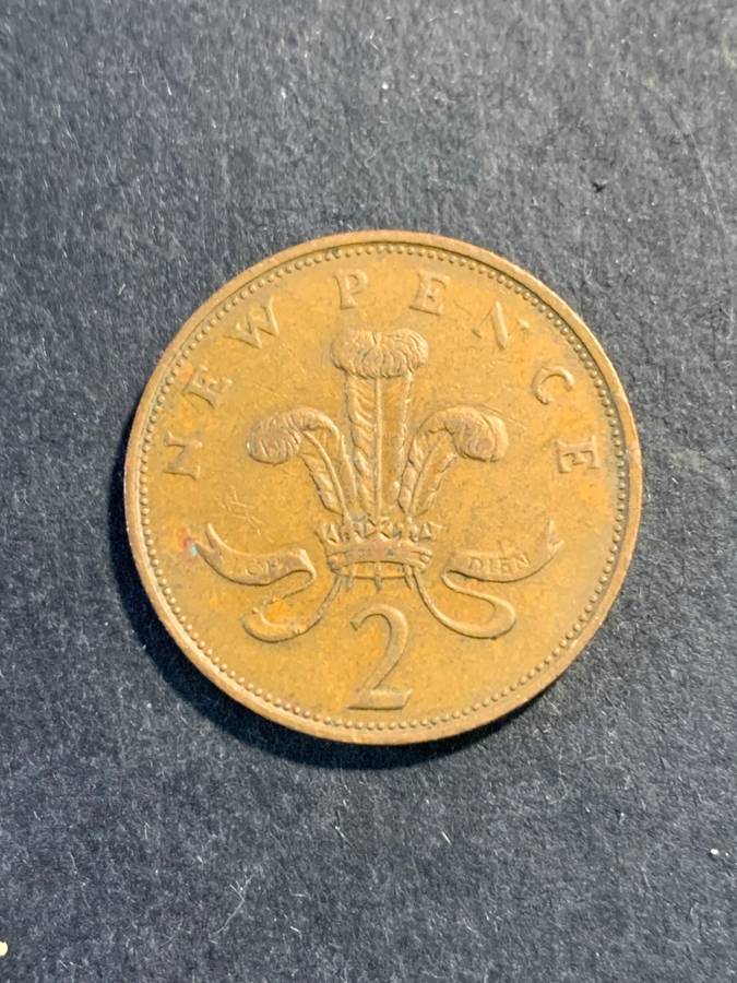 Big batch of British 2 pence coins