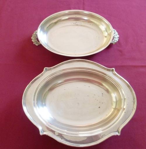 Large decorative silver plated entree dish