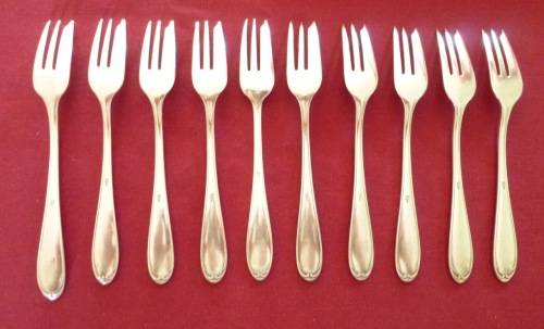 Set of 10 silver plated cake forks