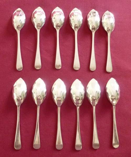 12 silver plated grapefruit spoons