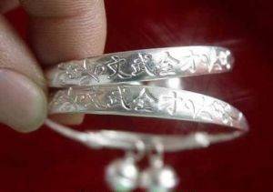Tibet Silver baby bracelet with small bells